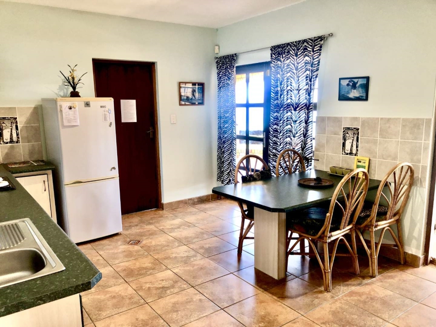 To Let 2 Bedroom Property for Rent in Mossel Bay Central Western Cape